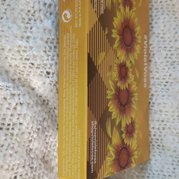 Violet Voss Sunflower Eyeshadow Palette, 10 x 1.2g/0.04oz per shade - Picture 9 of 14